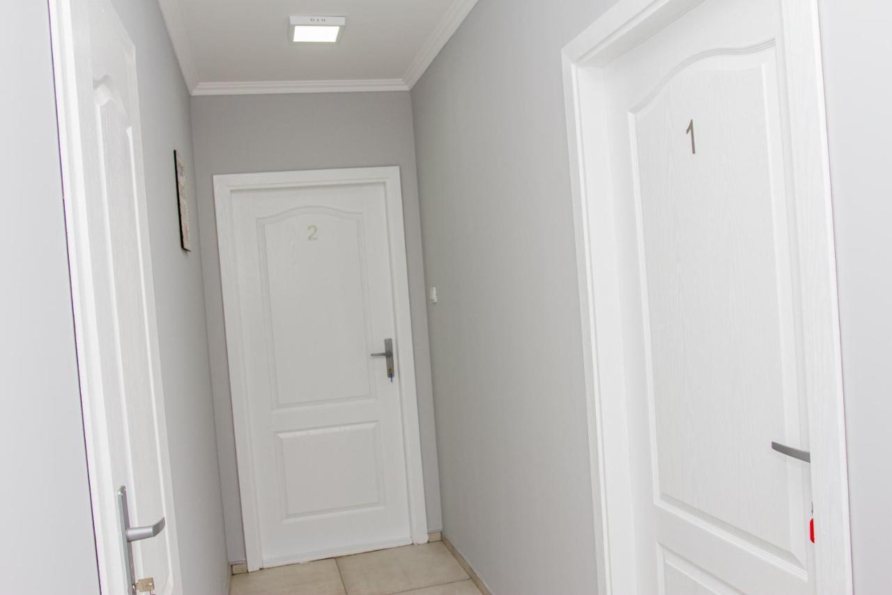 Feher Akac Guest House Palić المظهر الخارجي الصورة